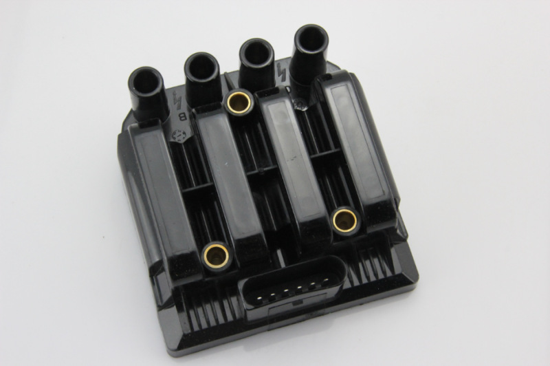 คอยล์จุดระเบิด NEW BEETLE / Ignition Coil, 06A905097