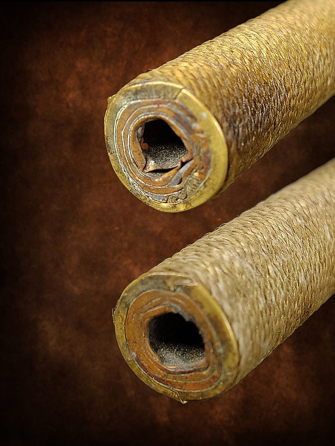 ตะกรุด หลวงพ่อทบ วัดพระพุทธบาทชนแดน เพชรบูรณ์ ขนาด 5นิ้ว