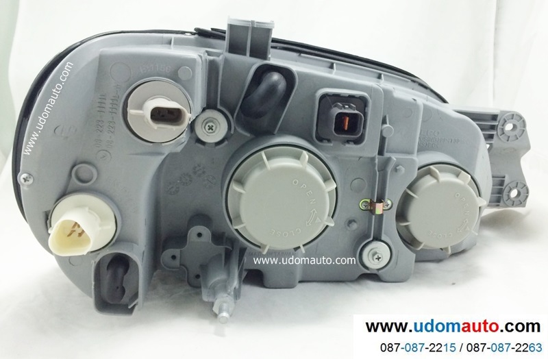 เสื้อไฟหน้า KIA CARNIVAL (ใส่กับรุ่นไฟตัดหมอกกลม) / Headlight