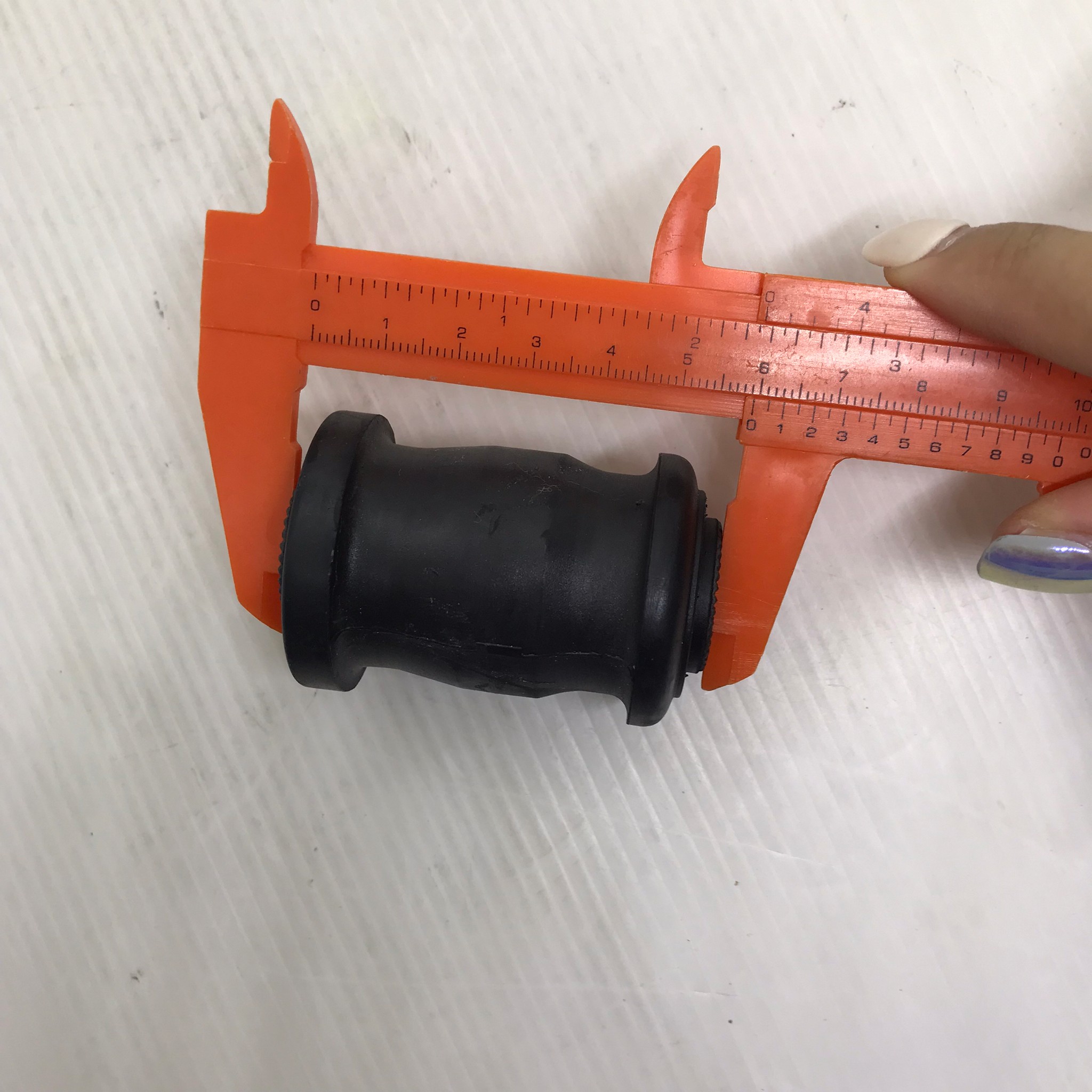 (1ตัว) บู๊ชปีกนก TOYOTA ตัวล่าง ตัวเล็ก ALTIS / ZZE121 / ZZE122 / ZZE142 ตัว ล่าง โตโยต้า อัลติส / LOWER / SMALL ARM BUSHING ยี่ห้อ RBI เบอร์ 48654-012120 / T24ZE121S