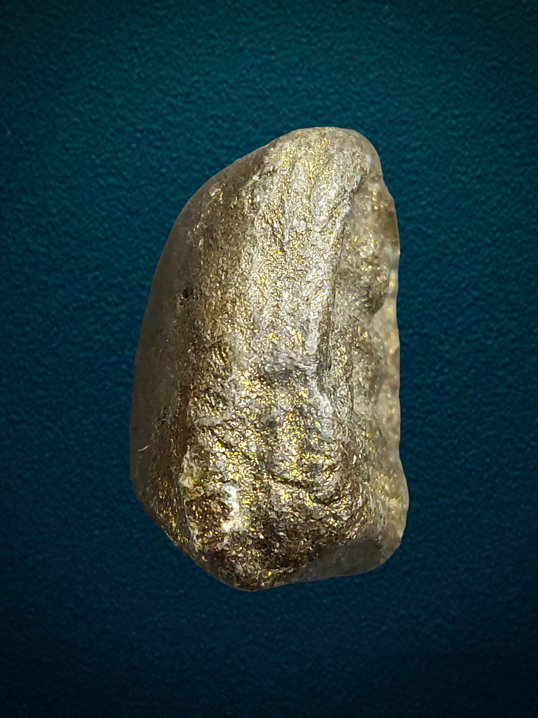 พระซุ้มกอ เนื้อผงคลุกรัก ลงบลอนซ์ ไม่ทราบที่