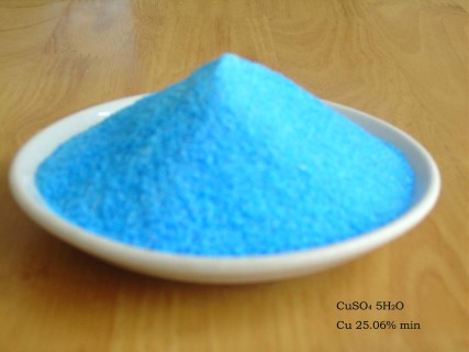 ผงจุลธาตุทองแดง คอปเปอร์ซัลเฟต (จุนสี) Copper Sulfate Pentahydrate, CuSO4.5H2O ประกอบด้วยคอบเปอร์ 25% บรรจุ 1 กิโลกรัม (R)