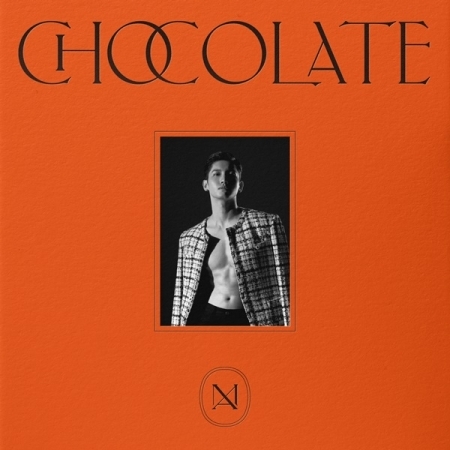 ( Pre-Order ) CHANGMIN ( TVXQ ) 1st Mini Album Chocolate ( random ver ) + Poster วางจำหน่าย 7 / 4 / 2020