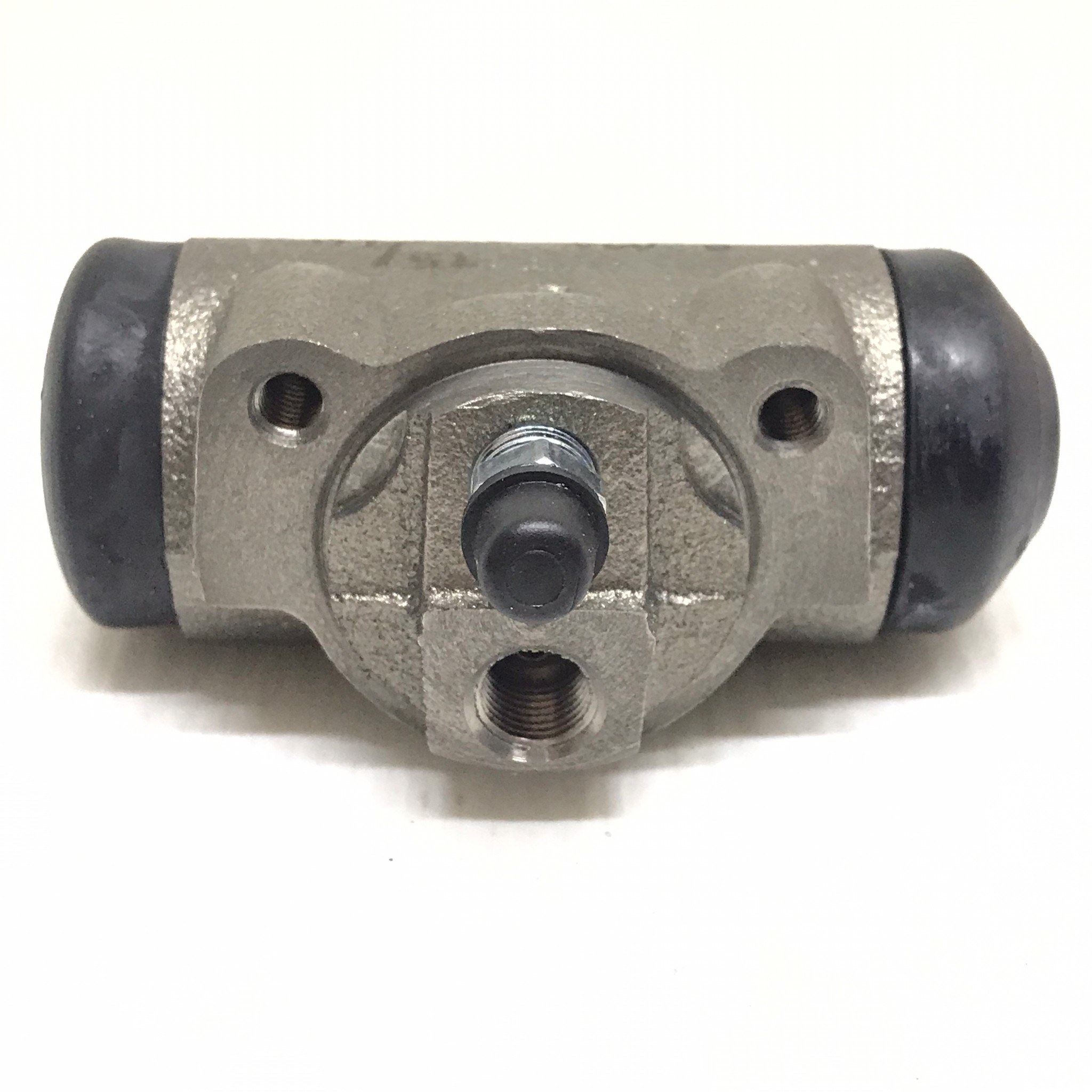 กระบอกเบรคหลัง TOYOTA LH112 / TIGER 2WD / โตโยต้า ตู้หัวจรวด / ไทเกอร์ / ซ้าย/ขวา / ขนาด (15/16) เบอร์ T-1136 / 47550-30100 / WTT-269 ยี่ห้อ BOC (Brake Wheel Cylinder)