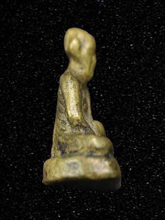 รูปหล่อ พระเกจิ อุ้มบาตร ไม่ทราบรุ่นปี