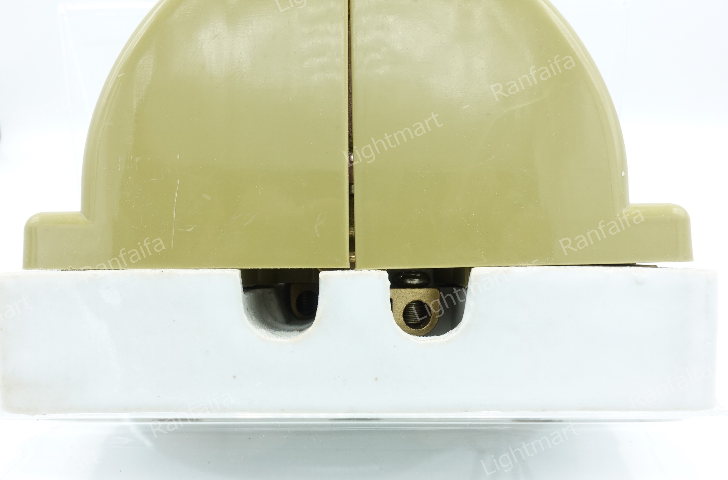 คัทเอ้าหลังเต่า (สับสองทาง) 2P 60A ตราไก่