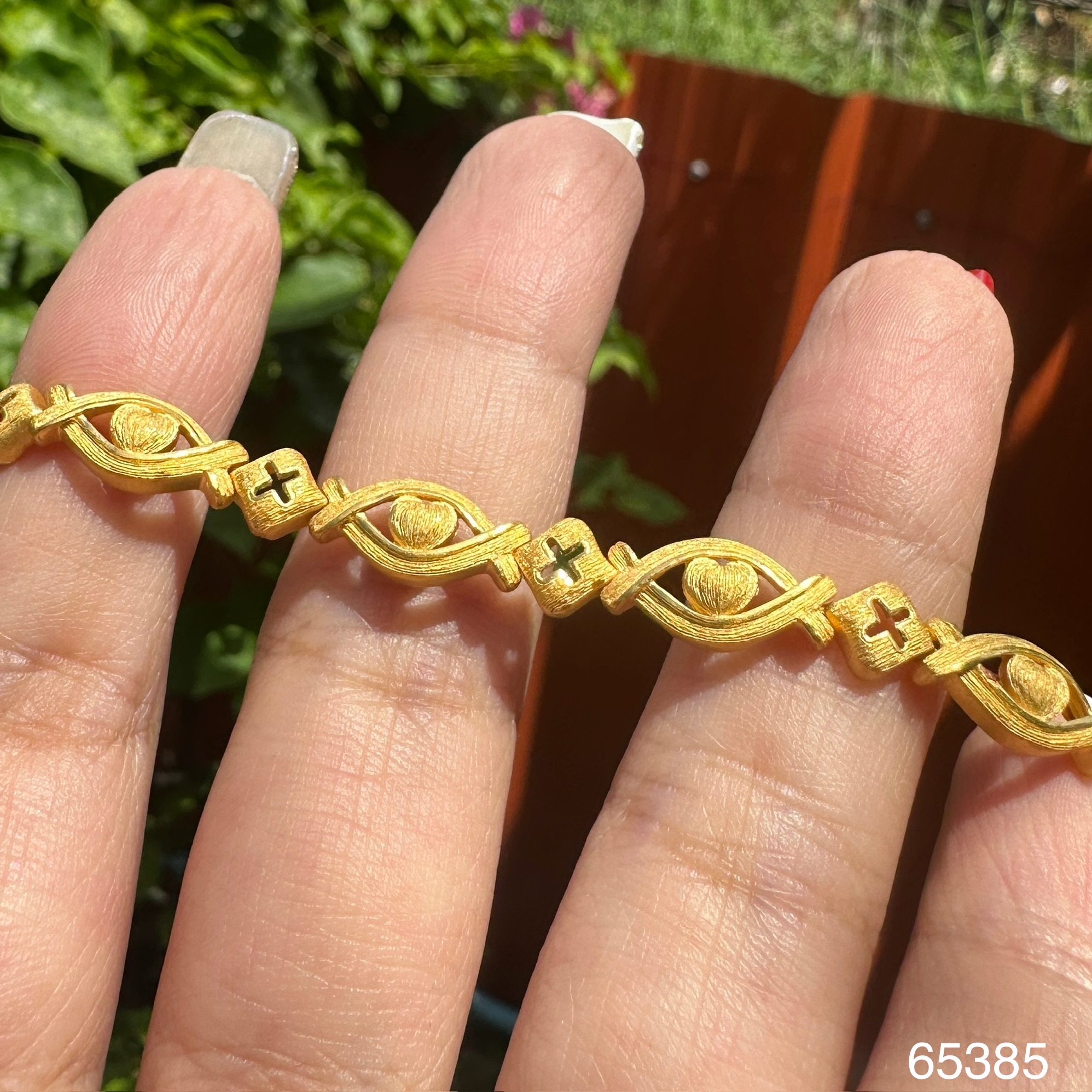 รหัส 65385 สร้อยข้อมือ Prima Gold ทอง24K ลายหัวใจ คั่น x รอบเส้น ตะขอทอง14K ความยาว 16.00 ซม. นน. 19.63 g