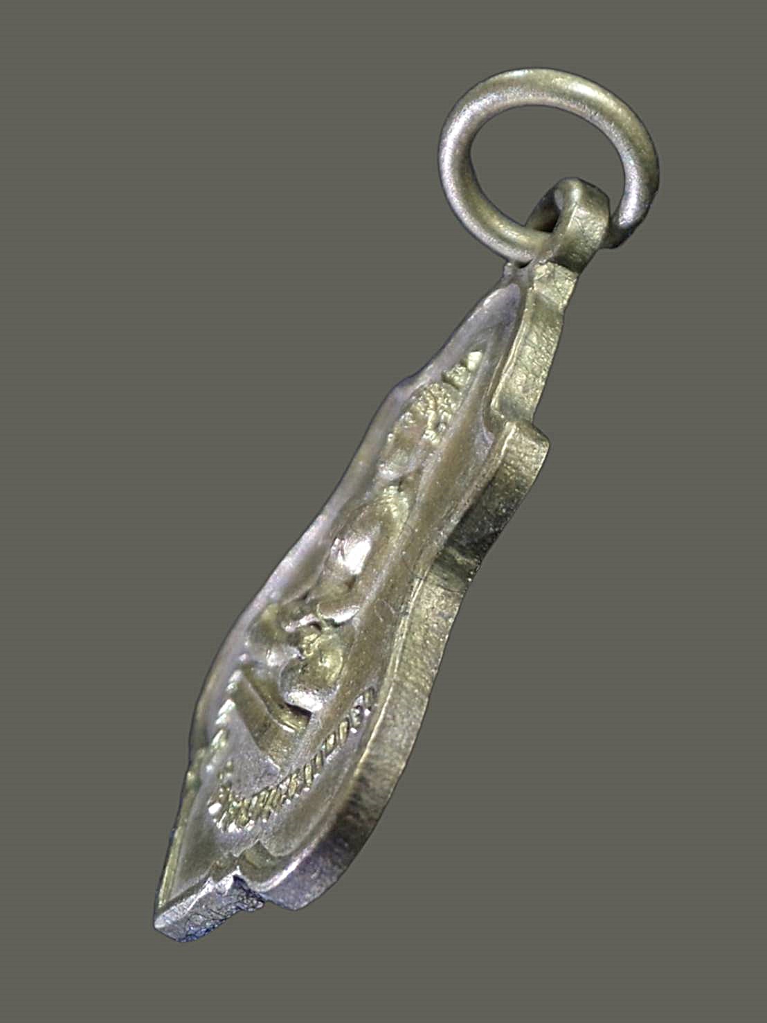 เหรียญหลวงพ่อทศพล วัดหนองตะแบก บ้านค่าย ระยอง ปี2520