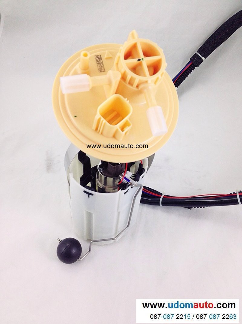 ปั๊มติ๊กทั้งลูก(พร้อมลูกลอย) VOLVO S60, S80, V60 รุ่นมีปลั๊ก (รูปจริง) / Fuel Pump