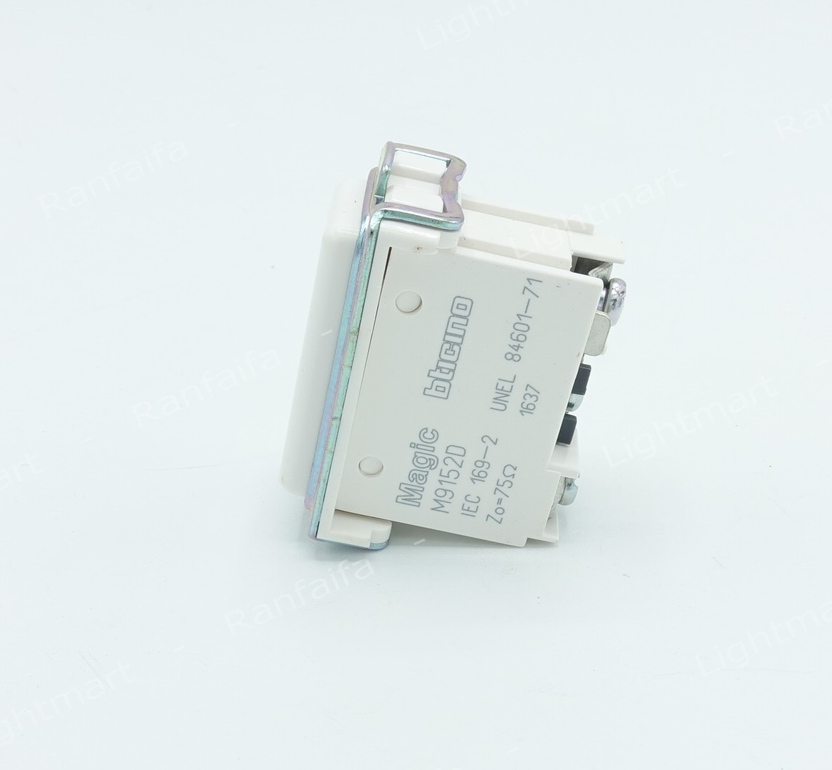 เต้ารับทีวี Magic