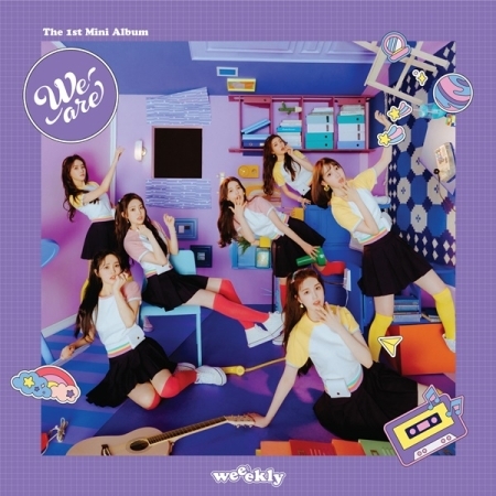 ( Pre-Order ) WEEEKLY 1st Mini Album We Are + Poster วางจำหน่าย 1 / 7 / 2020