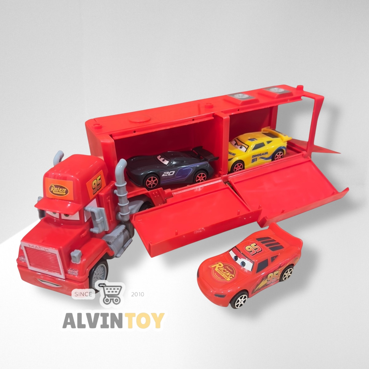 Container Truck Cars 3 - รถแมคควีน รถบรรทุก มีทั้งหมด 4 คัน คันใหญ่ 1 คันเล็ก 3 ผลิตจากวัสดุคุณภาพดี แข็งแรง ทนทาน