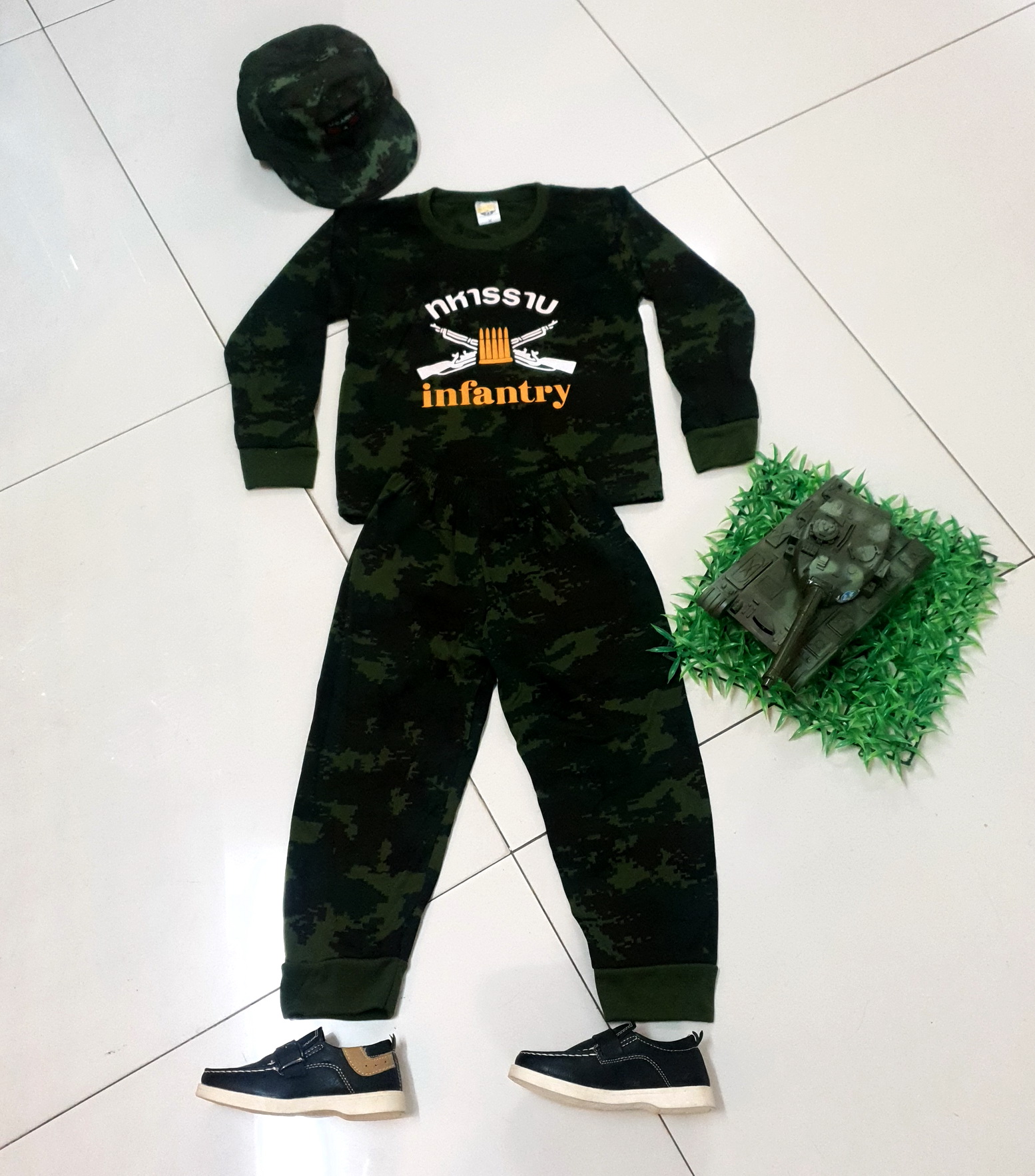ชุดทหารเด็กผ้ายืดลายพราง แขนยาว ขายาว 2 ชิ้น มีหลายไซร์ ใส่ได้ทั้งูกชาย ลูกสาวค่ะ