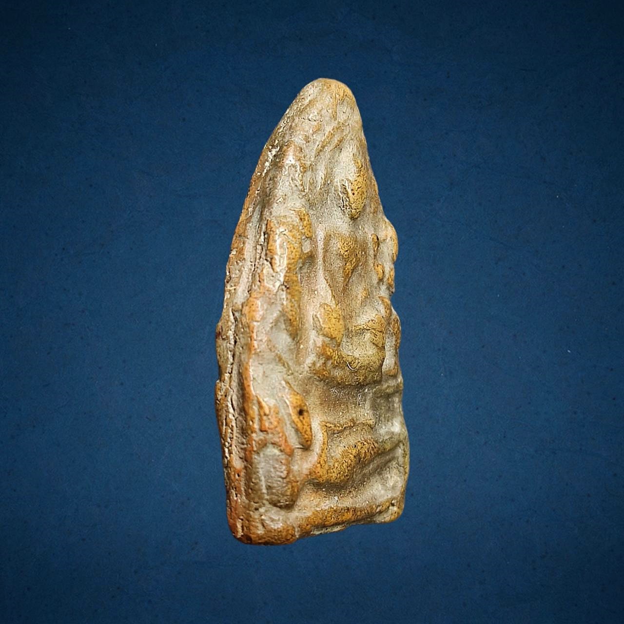 พระโมคคัลลาสารีบุตร พิมพ์พิเศษ กรุวัดมหาธาตุ สุโขทัย เนื้อดิน