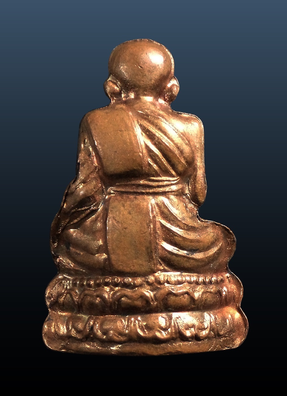 รูปหล่อปั๊ม หลวงพ่อทวดเปิดโลก