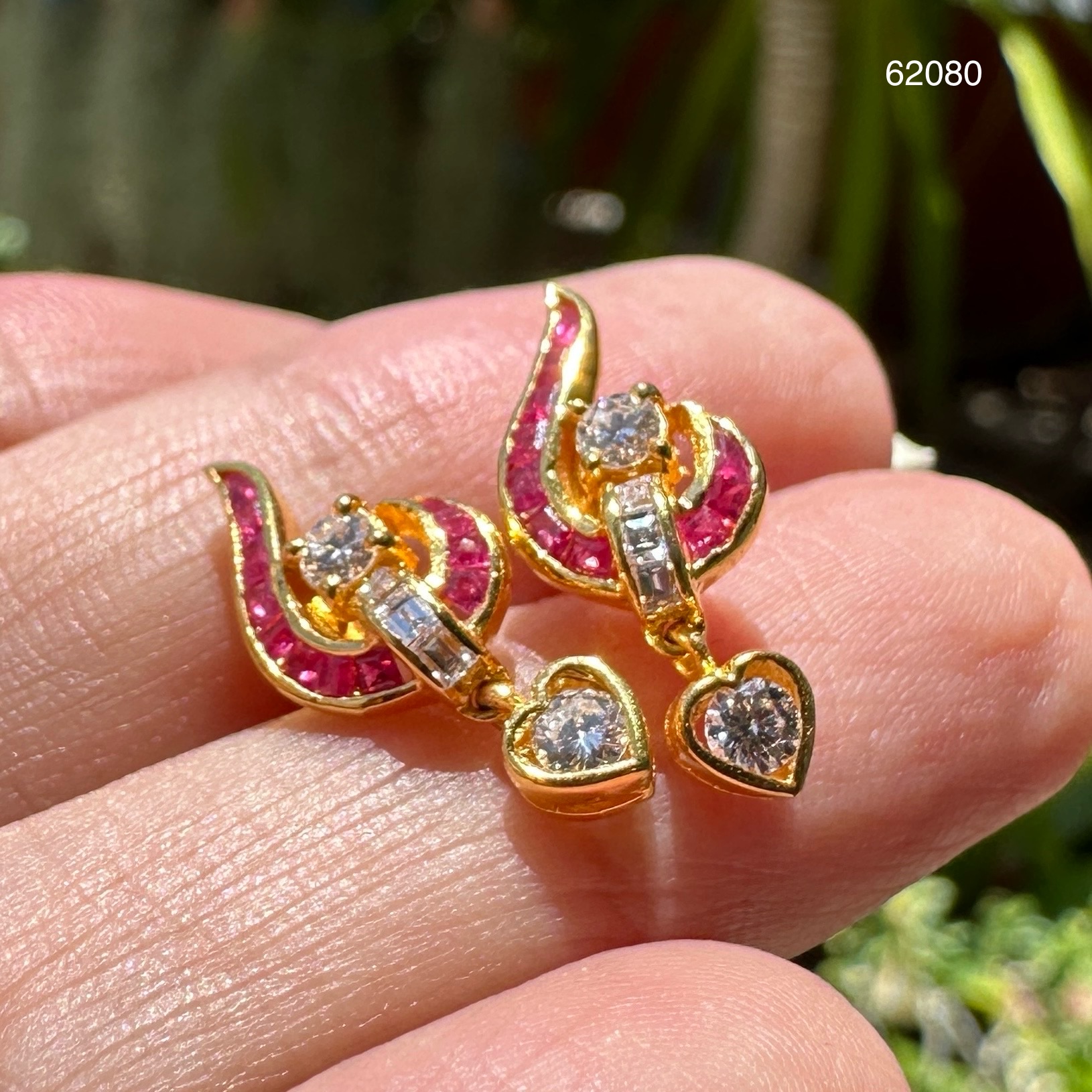 รหัส 62080 ต่างหู ทับทิม ฝังเพชร 10 เม็ด 0.32 กะรัต ตุ้งติ้ง ทอง18K เพชรสวย นน. 3.53 g