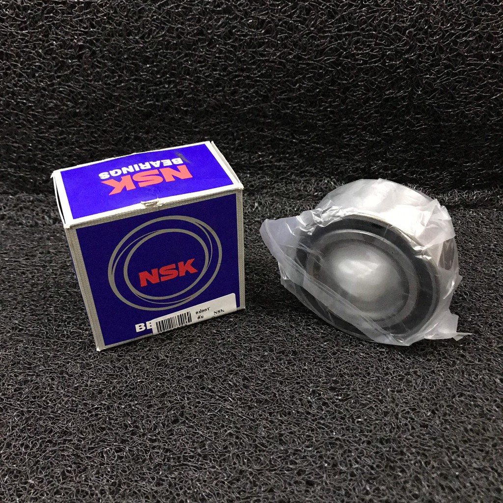 (ประกัน 1 เดือน) ลูกปืนล้อหลัง TOYOTA VIGO SMART 08-11,VIGO 4WD,VIGO CHAMP 2012 โตโยต้า วีโก้สมาร์ท ปี 08-11 วีโก้แชมป์ 2012(42KWD10)NSK