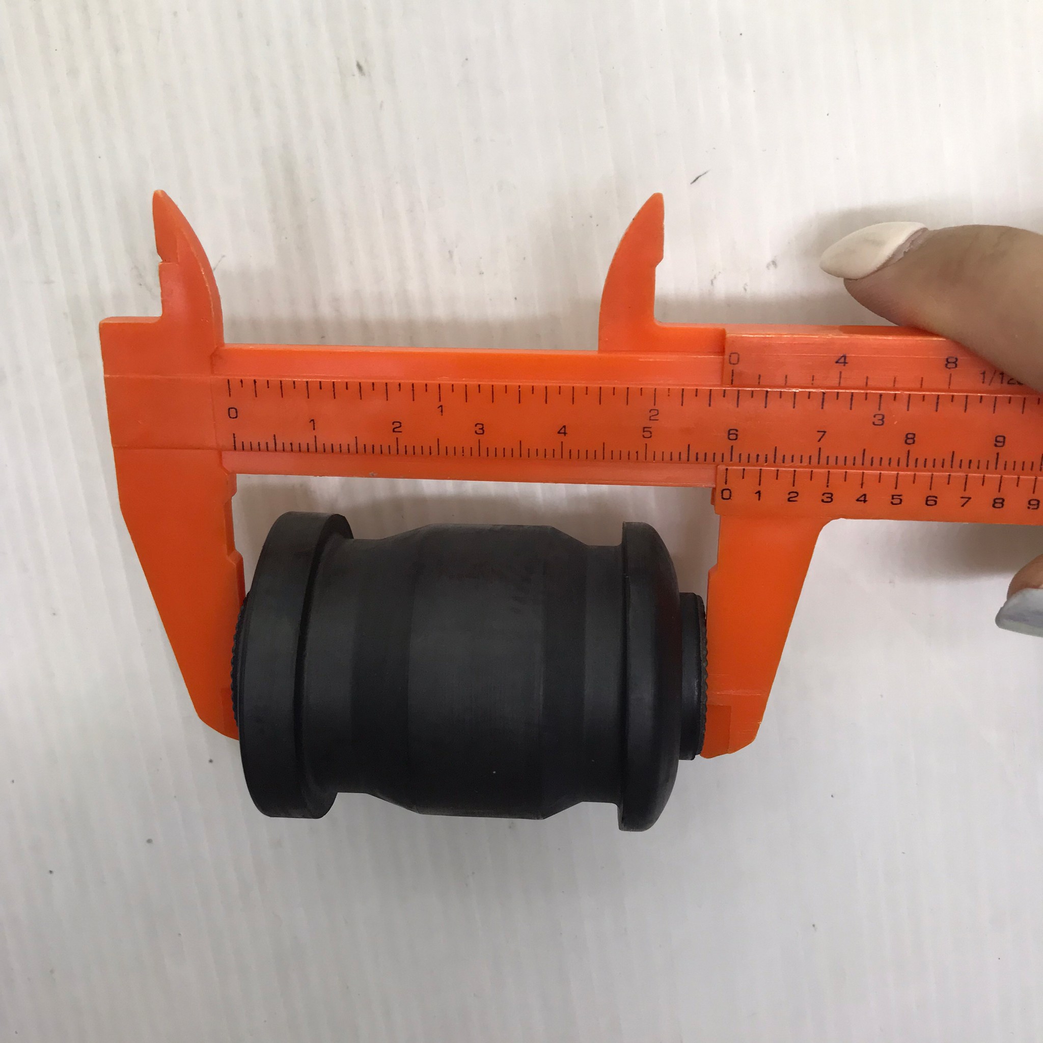 (1ตัว) บู๊ชปีกนก TOYOTA ตัวล่าง ตัวเล็ก AT190, ST190 ตัว ล่าง โตโยต้า / LOWER / SMALL ARM BUSHING ยี่ห้อ RBI / เบอร์ 48654-20150 / 48654-20160 T2409WS