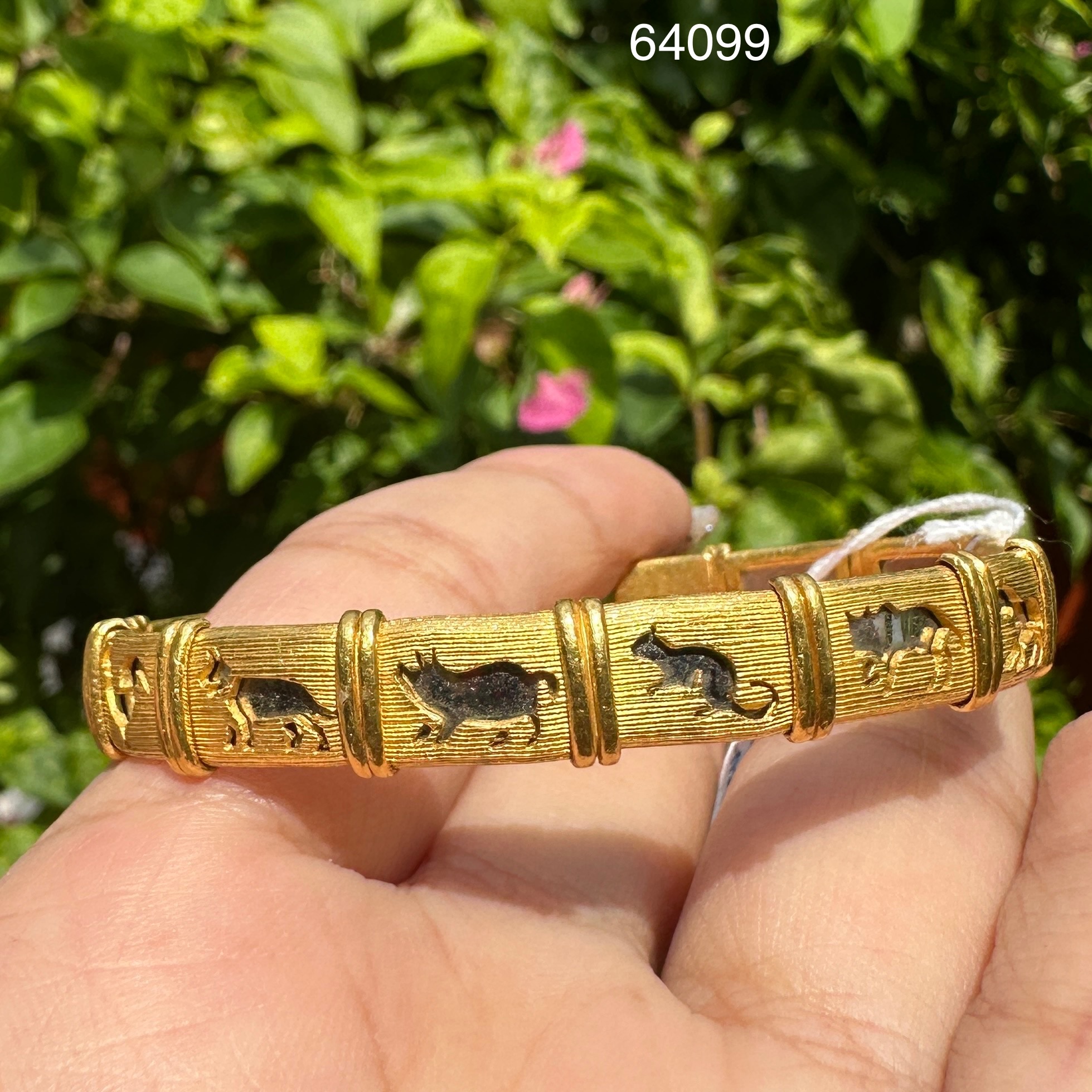 รหัส 64099 กำไล 12 ราศี Gold Master ทอง24K + ทอง14K ความกว้าง 5.50 ซม. นน. 26.89 g