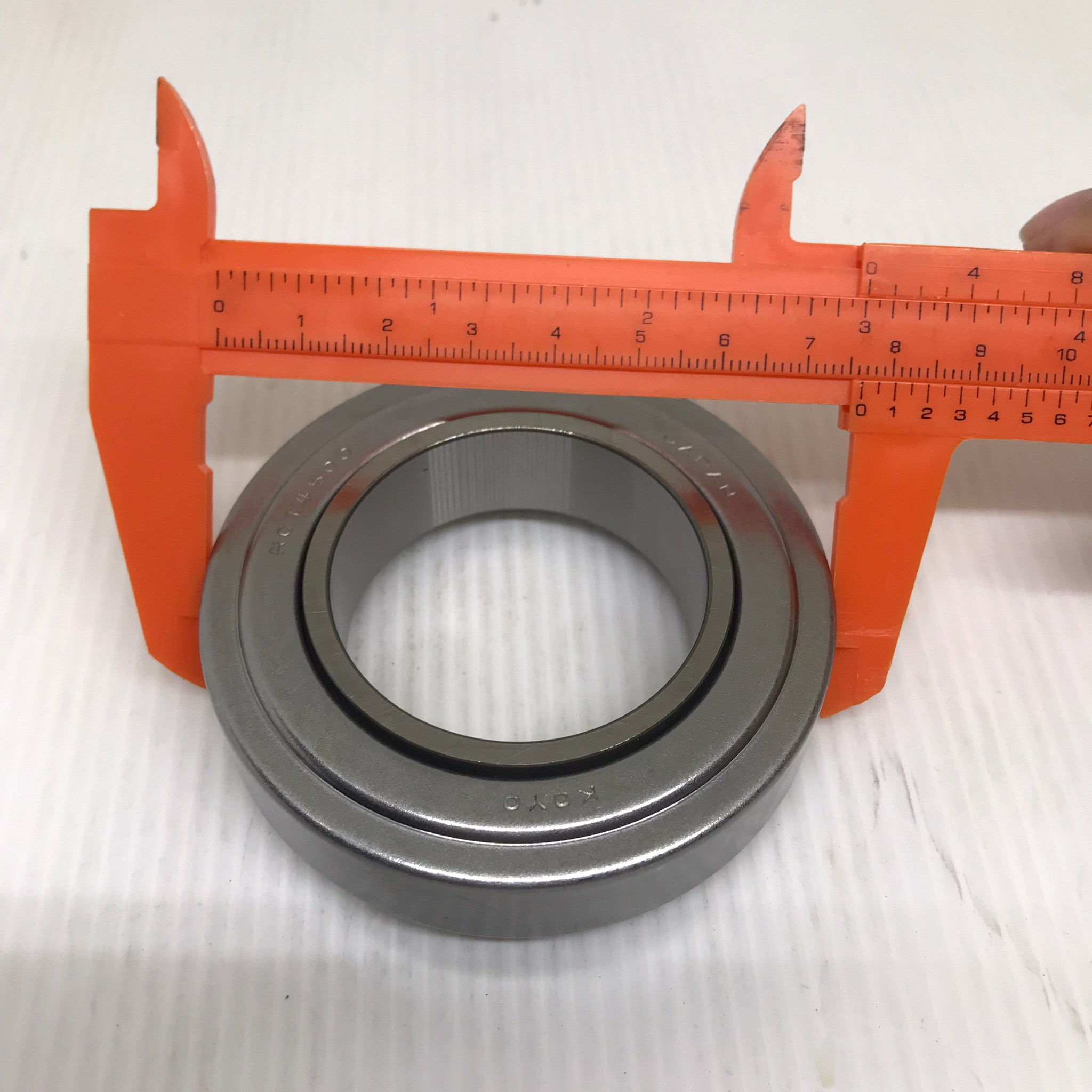 ลูกปืนคลัทช์ TOYOTA DYNA / BU30 / BU61 โตโยต้า ไดน่า เบอร์ RCT4500 ยี่ห้อ KOYO (MADE IN JAPAN) (Clutch Bearing)