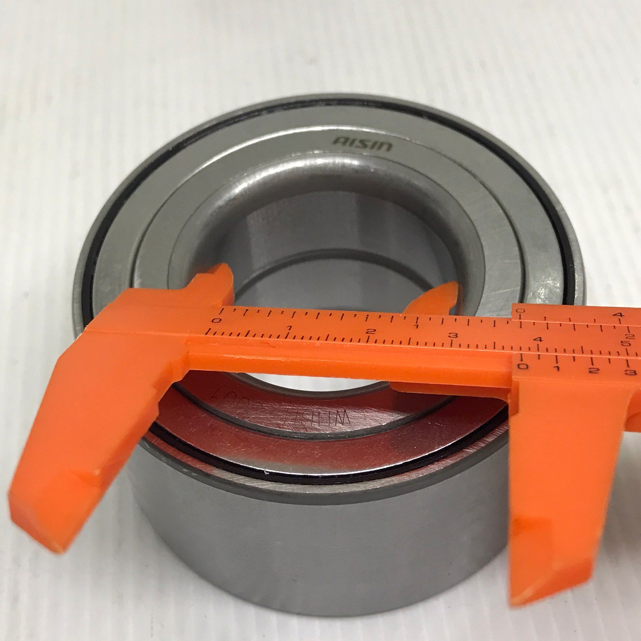 ลูกปืนล้อหน้า HONDA CIVIC 92-95, CITY ZX 02-05 /JAZZ 03-07 (GD) ฮอนด้า ซีวีค ซิตี้ แจ๊ส (GD) ล้อหลัง CRV 02 (GEN2) ซีอาร์วี / ขนาด 38x73x40 / เบอร์ WHBH-0001 / ยี่ห้อ AISIN (wheel bearing front)