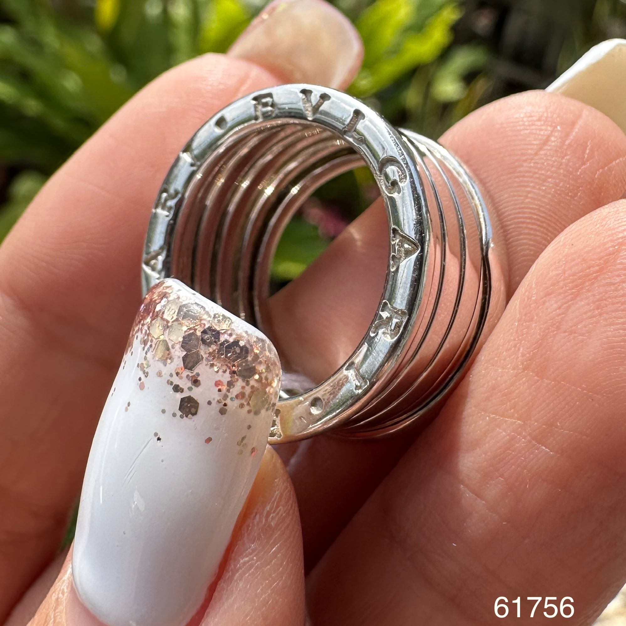 รหัส 61756 แหวน BVLGARI ทอง18Kขาว size 52 งานสวยมาก นน. 11.42 g