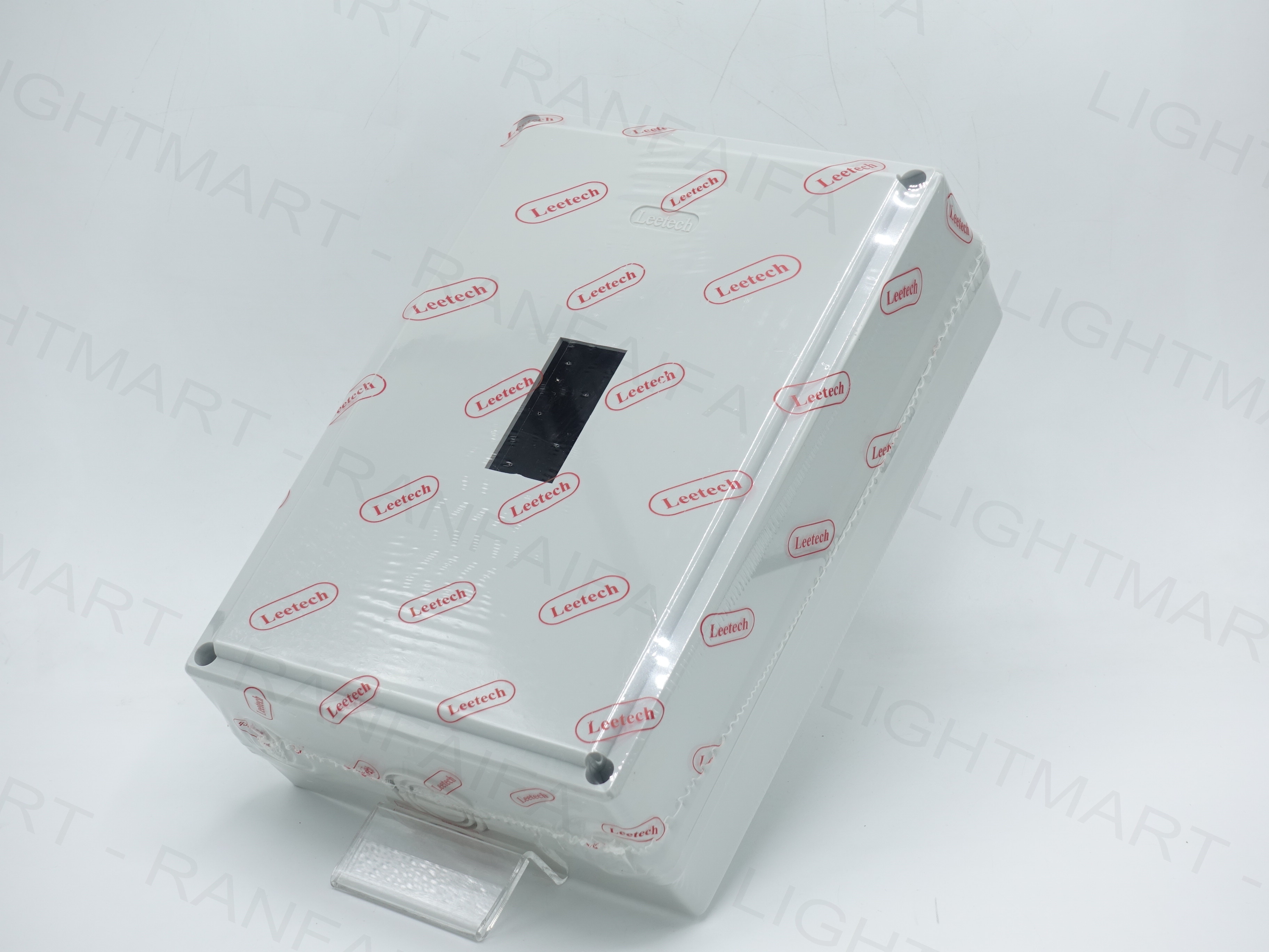 กล่องเบรกเกอร์ PVC 63CV Leetech