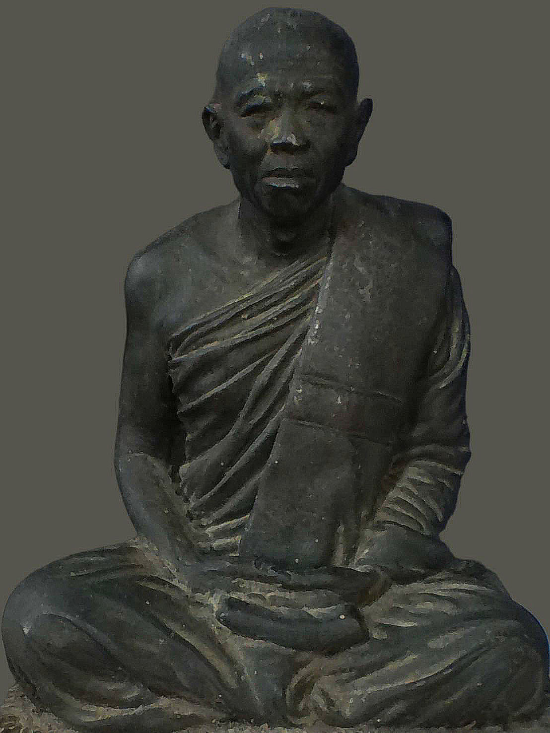 รูปหล่อบูชา หลวงพ่อวิรัช วัดศรีอุดม บ้านหมี่ จังหวัดลพบุรี เนื้อทองเหลือง หล่อหนา มีน้ำหนัก ขนาดสูง 7.5 นิ้ว กว้าง 5.5 นิ้ว