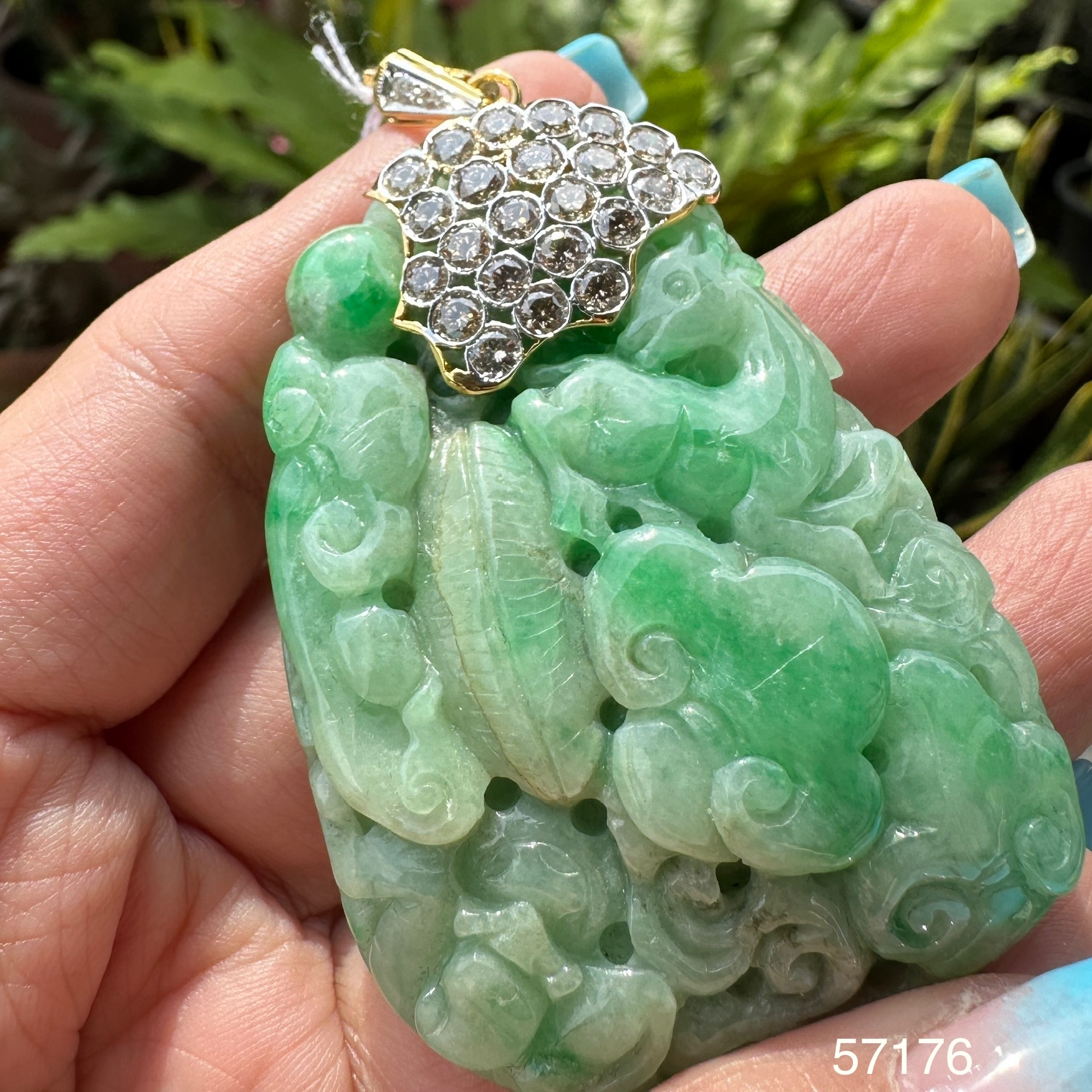 รหัส 57176 จี้ หยก กวางน้อย ฝังเพชร 25 เม็ด 2.35 กะรัต ทอง90 งานสวยมาก นน. 57.67g
