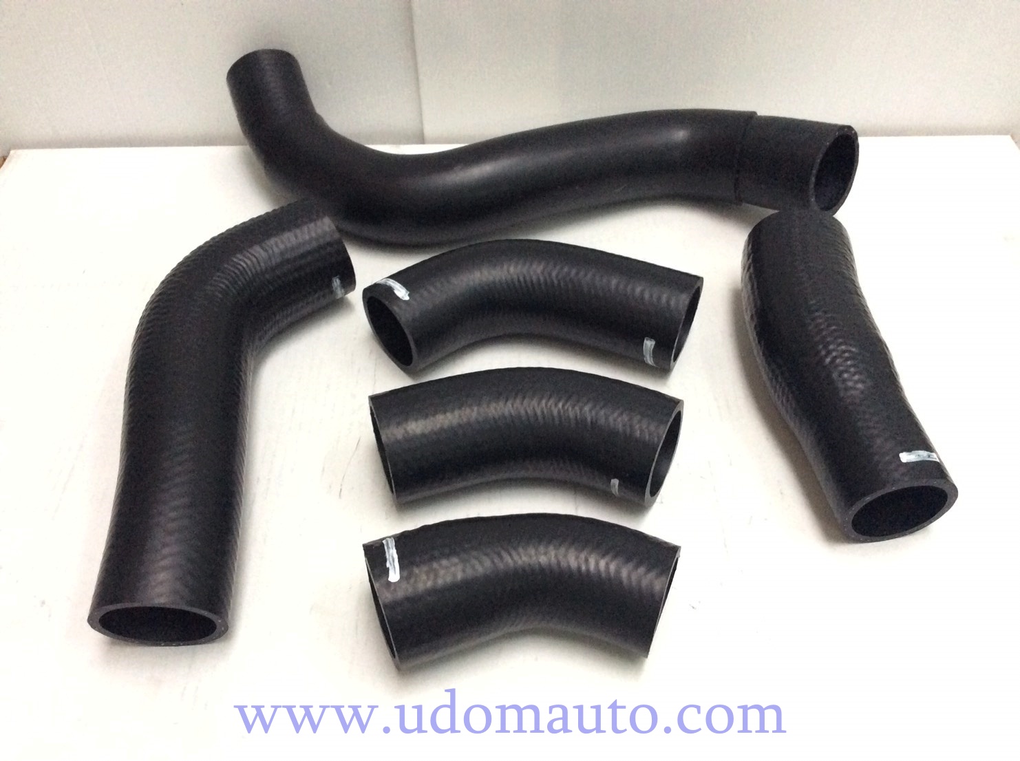 ชุดเปลี่ยนท่อยางฮิตเตอร์คลูเลอร์ HYUNDAI H1