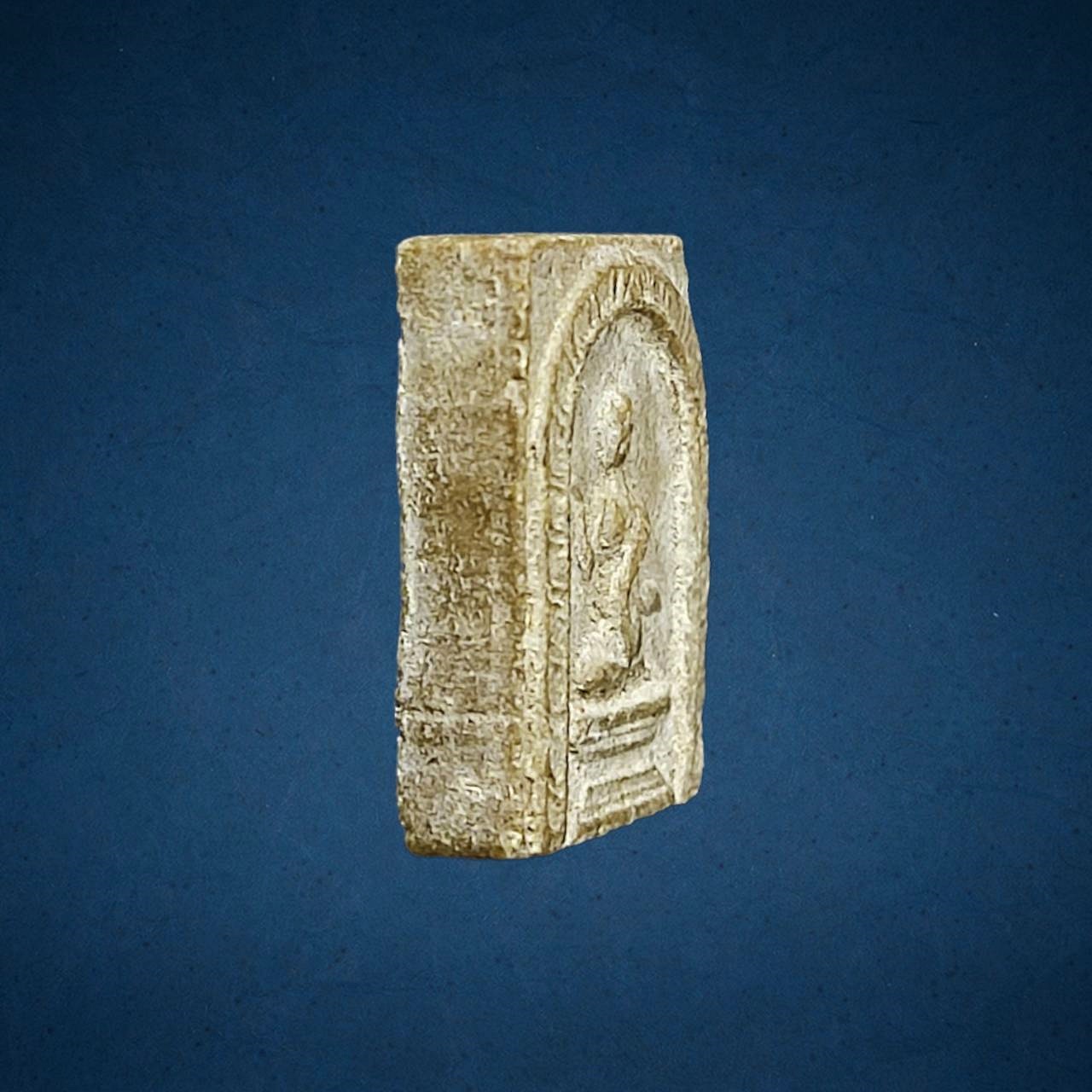 นางกวัก เนื้อผงน้ำมัน ไม่ทราบที่และเกจิอาจารย์