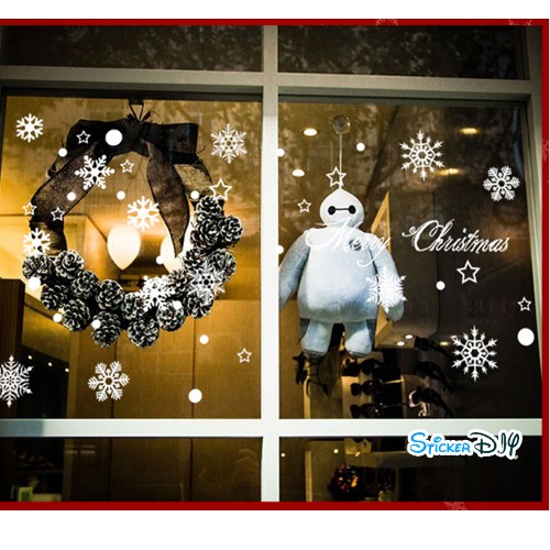 Transparent wall sticker สติ๊กเกอร์ติดผนัง เกล็ดหิมะ "Merry Christmas" (กว้าง>80cm.xสูง>67cm.)