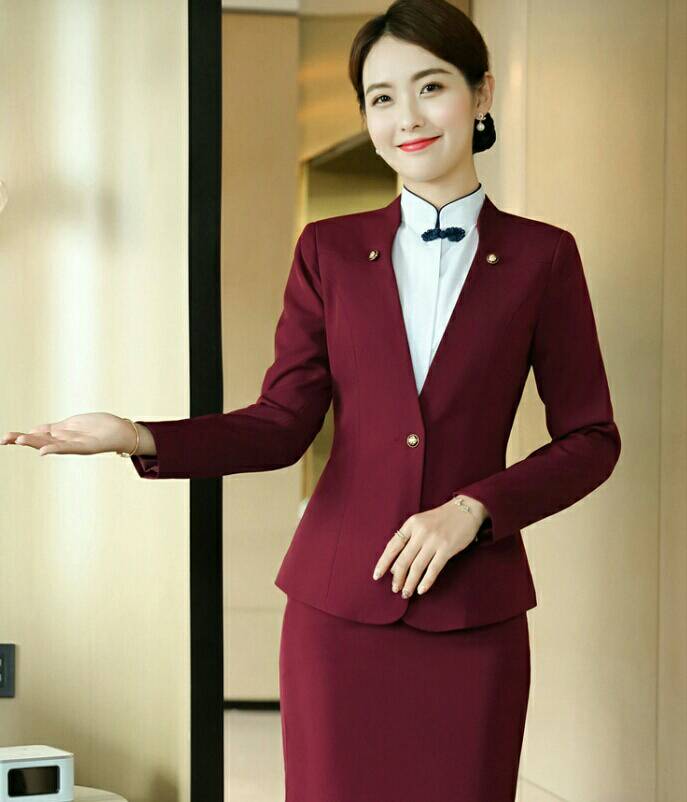 ชุดพนักงานต้อนรับโรงแรม รีสอร์ท