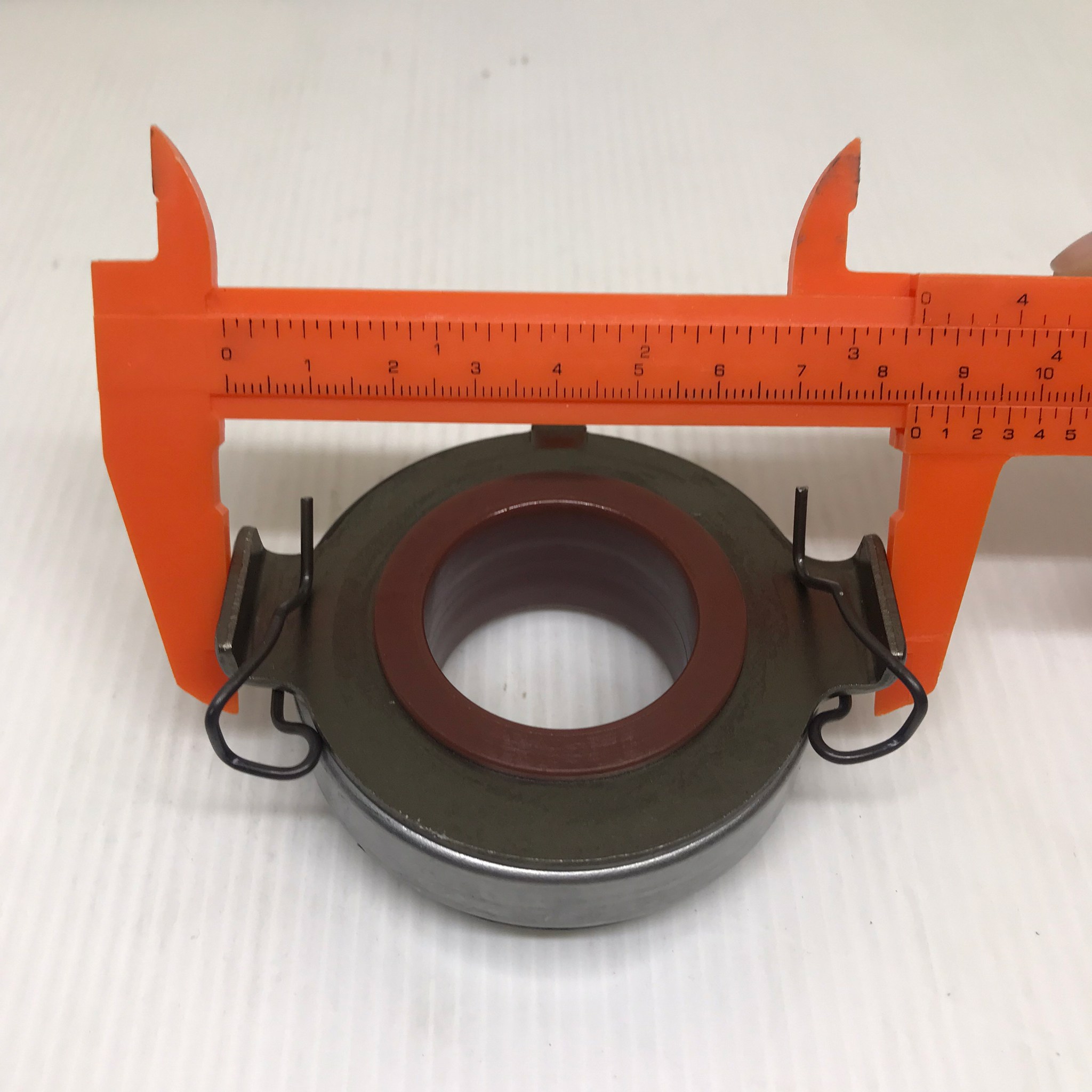 ลูกปืนคลัทช์ TOYOTA ST191 (3SFE) เครื่อง 2.0 ขาลูกปืนกว้าง 84 มิล โตโยต้า เบอร์ 60SCRN31P-6 ยี่ห้อ NACHI (Clutch Bearing)