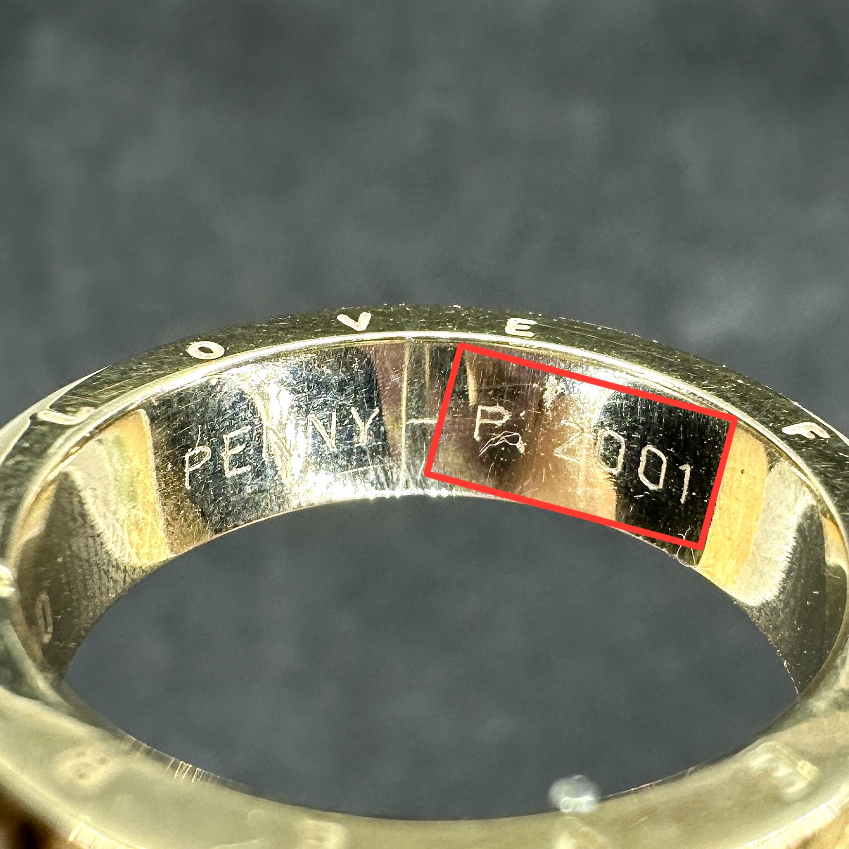 รหัส 62543 แหวน Gold Master ทอง24K + 18K ลายGucci ตอก LOVE FOREVER ปี 2001 size 58 นน. 9.32 g