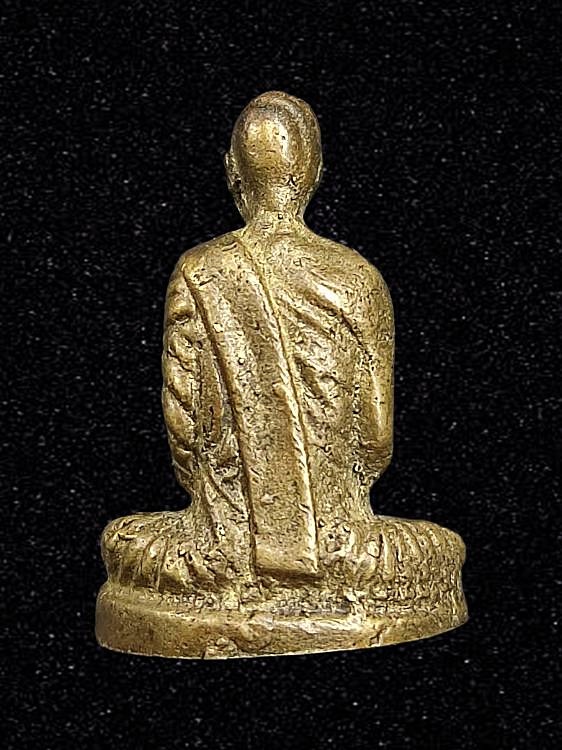 รูปหล่อ หลวงพ่อเดิม หน้าฝรั่ง รุ่นพงษ์ศิลป์ ออกวัดอินทาราม ปี 2493