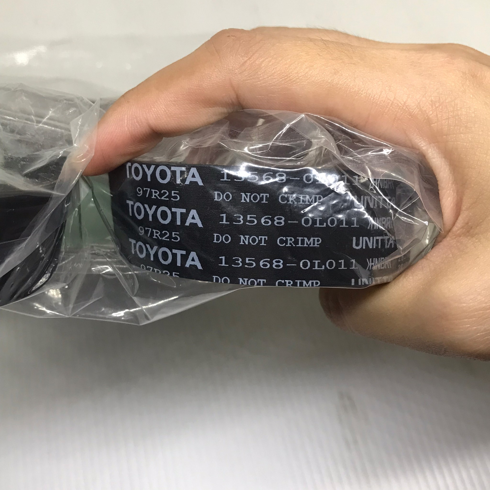 (แท้ศูนย์) สายพานราวลิ้น / สายพานทั่มมิ่ง TOYOTA Vigo 2.5 / 3.0 / 1KD/ 2KD / Tiger D4D / COMMUTER / KDH / โตโยต้า / วีโก้ ไทเกอร์ รถตู้ / เบอร์ 13568-09131, 97RU25 / จำนวน 97 ฟัน (Timing belt )