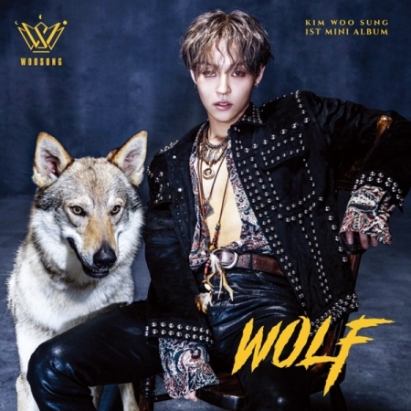 ( Pre-Order ) Kim Woo Sung ( The Rose ) 1st Mini Album Wolf * Poster หมด* วางจำหน่าย 26 / 7 / 2019
