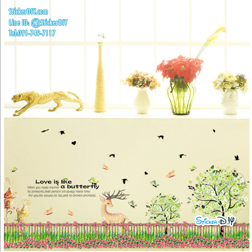 Transparent wall sticker สติ๊กเกอร์ติดผนังแต่งขอบ Love is a like butterfly (กว้าง109cm.xสูง45cm.)