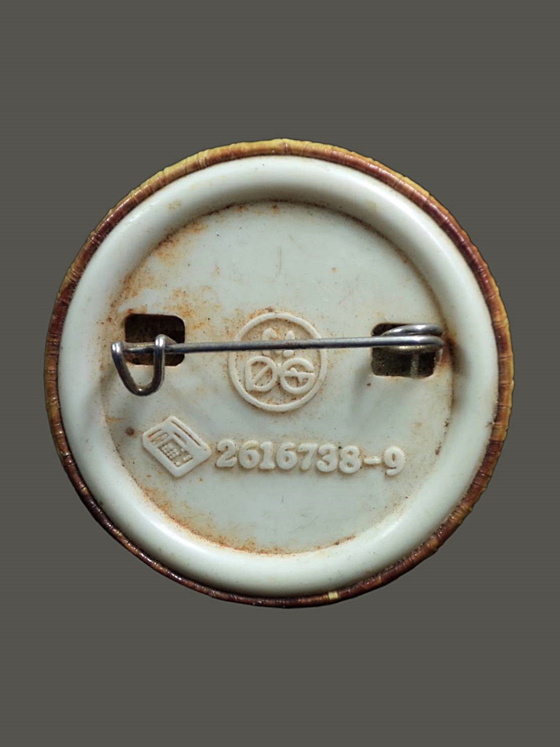 ล็อกเก็ตเข็มกลัด หลวงปู่เรือง วัดเขาสามยอด ลพบุรี