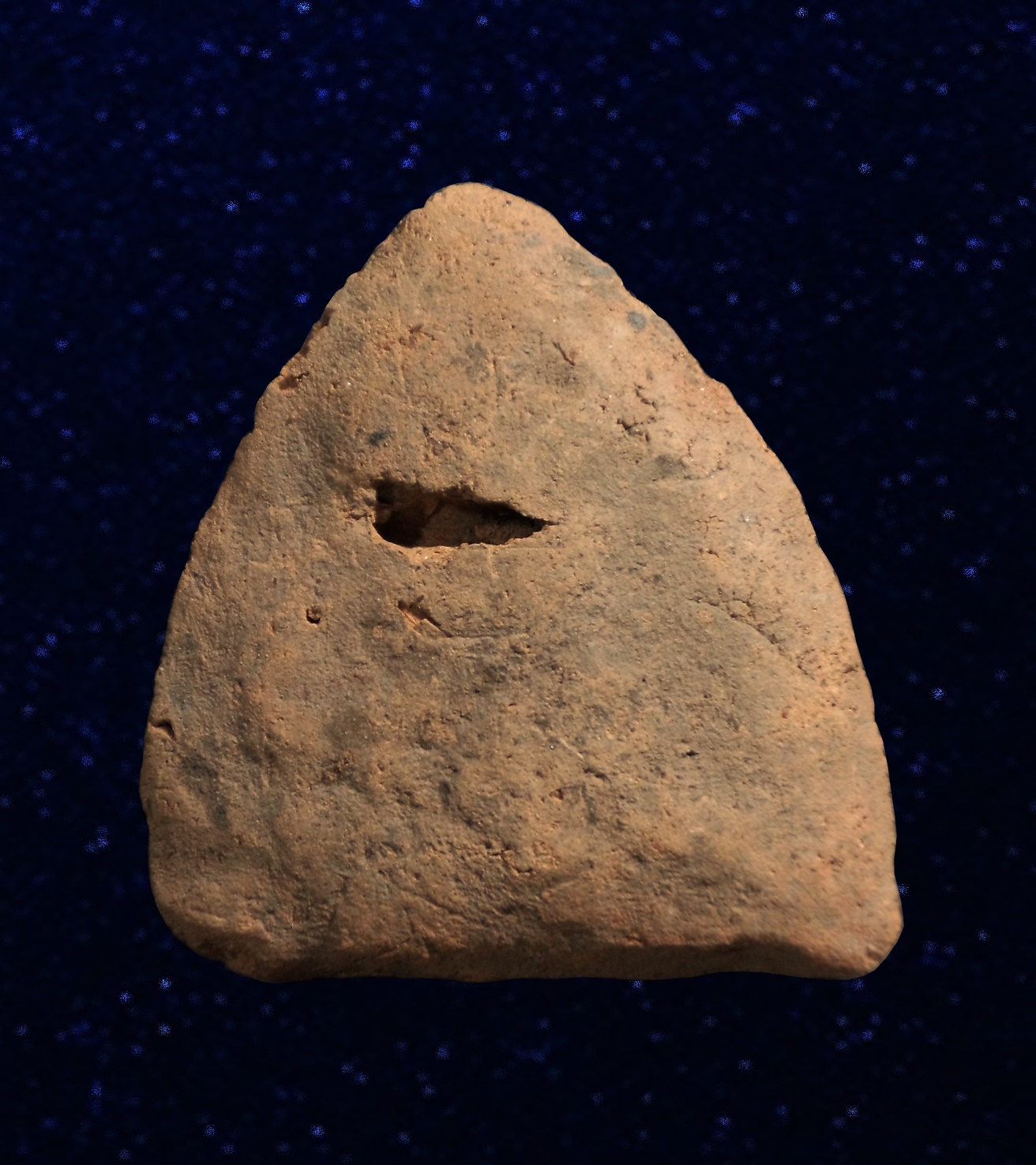 พระสาม กรุเนื้อดิน