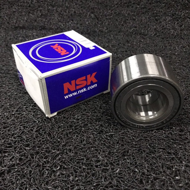 (ประกัน 1 เดือน) ลูกปืนล้อหน้า TOYOTA AVANZA โตโยต้า อแวนซ่า ปี 2001-2011 (30BWD10) NSK ขนาด 30x62x38