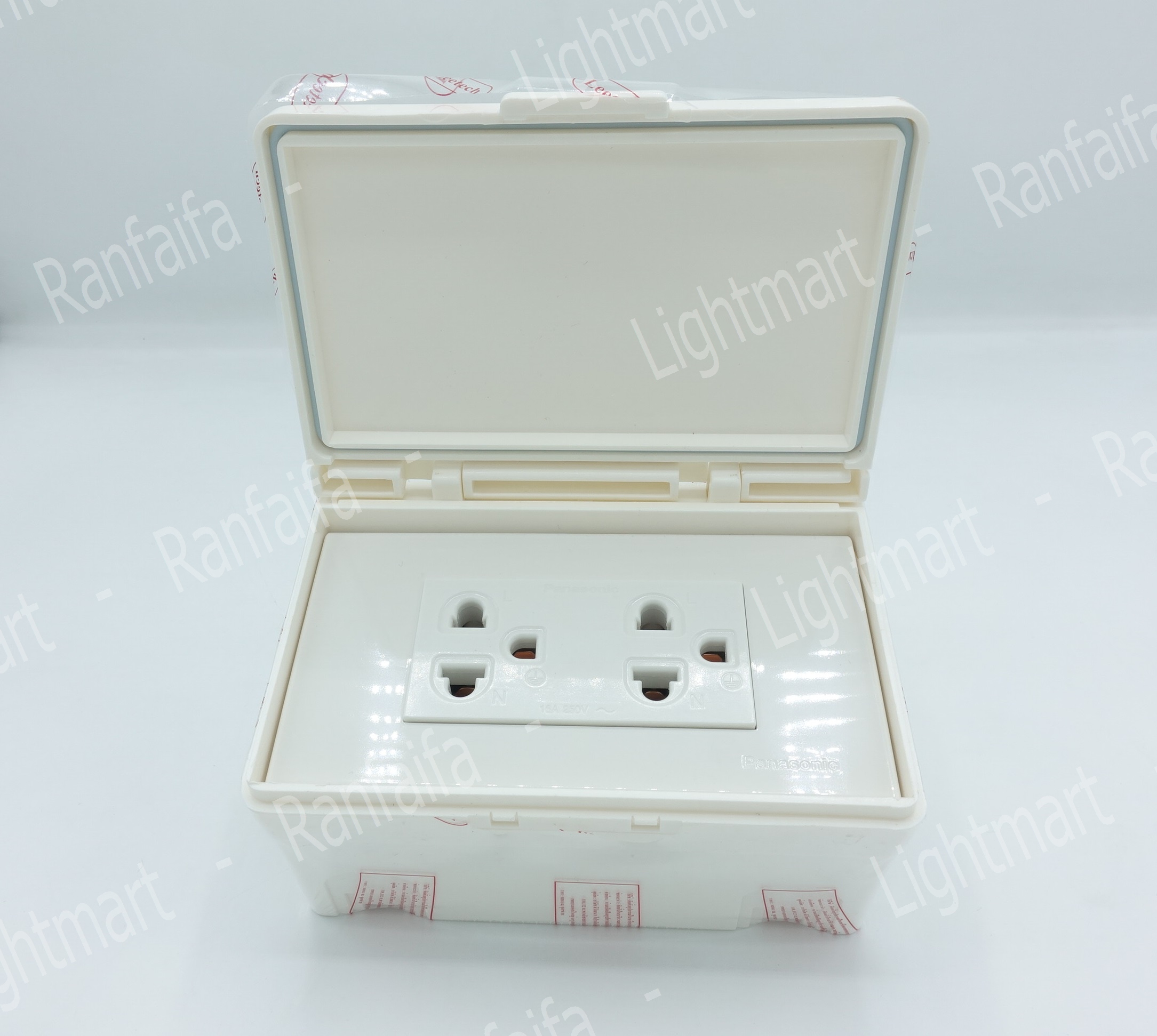 กล่องลอยกันน้ำ (ฝาทึบ) แนวนอน Leetech