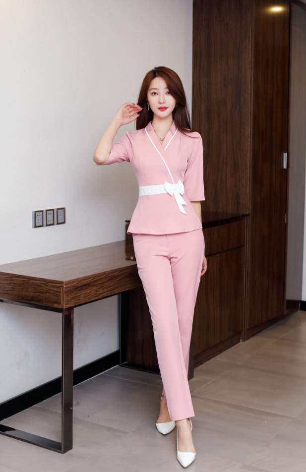 ชุดคลินิกความงาม ชุดนวดสปา เสริมสวย ชุดพนักงานต้อนรับ