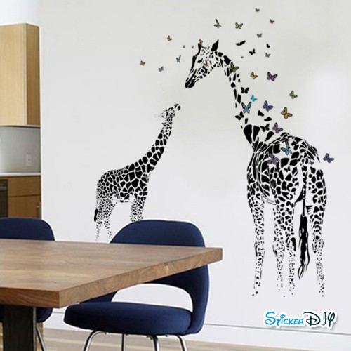 Transparent wall sticker สติ๊กเกอร์ติดผนัง Giraffe คู่แม่ลูก (กว้าง115cm.xสูง130cm)