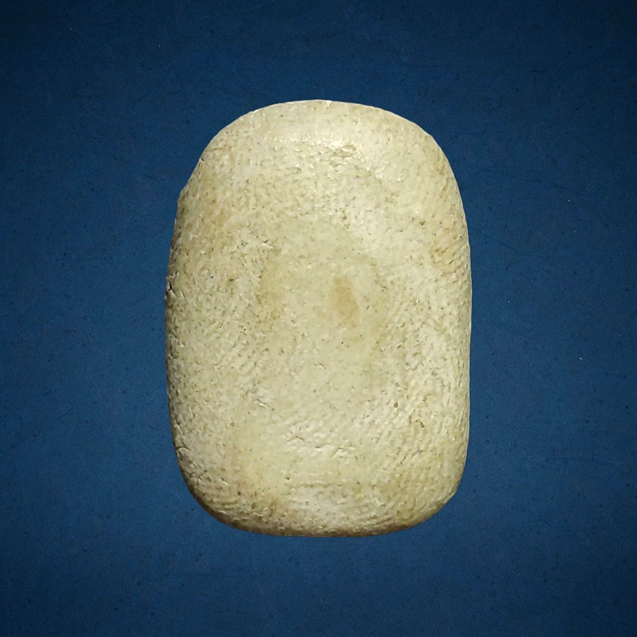 พระผงพิมพ์เล็บมือ หลวงพ่อลาภ วัดฤทธิ์ศิริราชเจริญธรรม จ.สุโขทัย