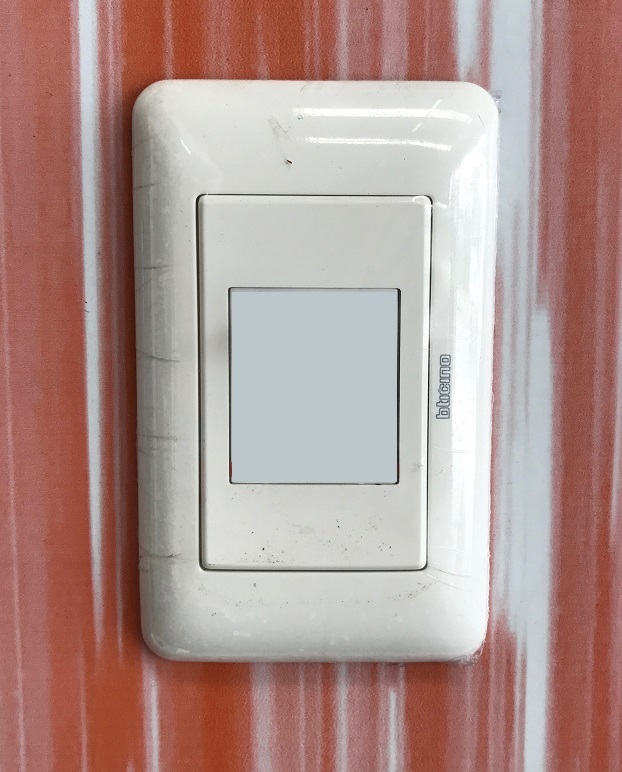 ชุดฝาฝังเบรกเกอร์ "Bticino"