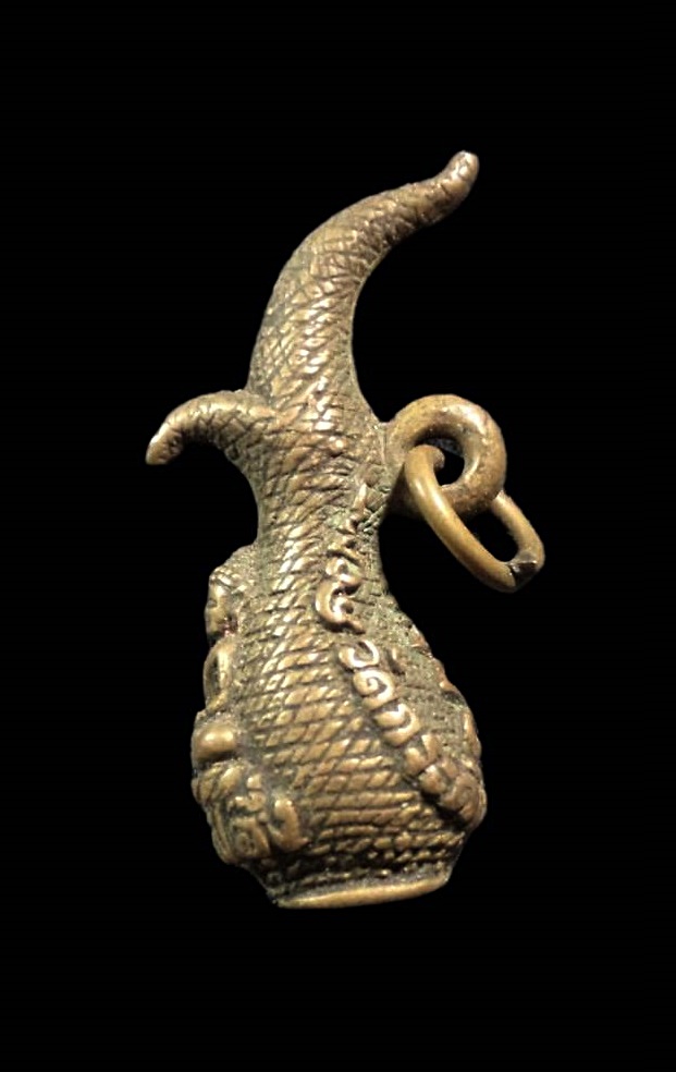 รูปหล่อช่อฟ้า หลวงปู่อึ่ง วัดกระดังงา สิงห์บุรี