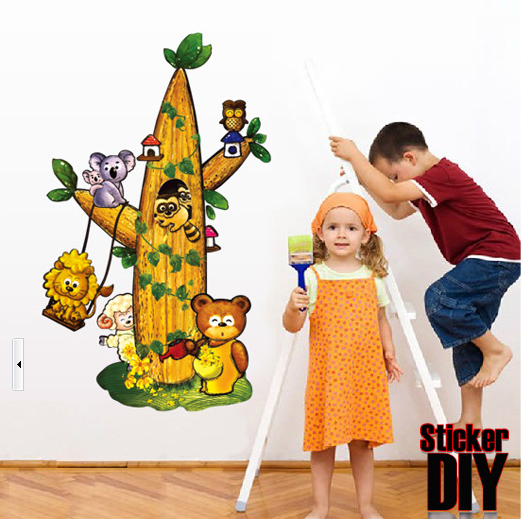 Transparent Wall Sticker สติ๊กเกอร์ติดผนัง Animals Forest (กว้าง70xสูง110cm.)