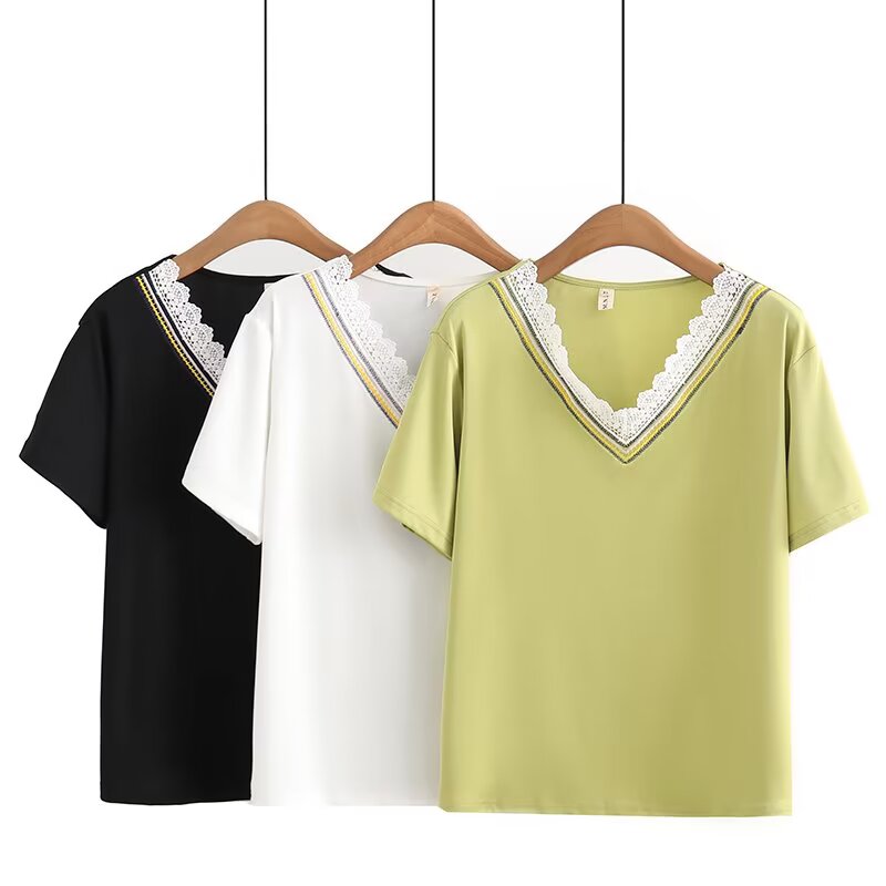 P3718 เสื้อแฟชั่น ผ้ายืดเนื้อดี นิ่มพริ้วคอวี แต่งงานปัก 3 สี
